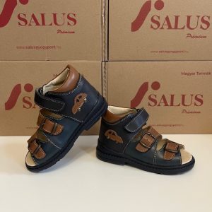 SALUS supinált autós fiú szandál